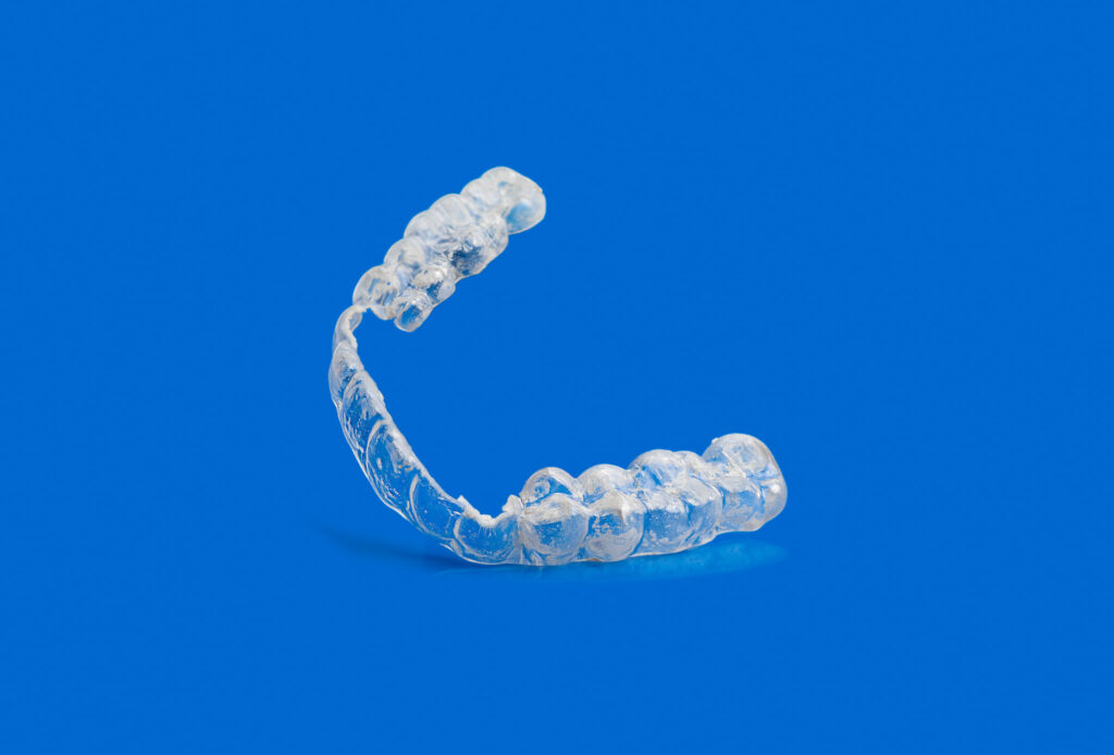 割れたマウスピース