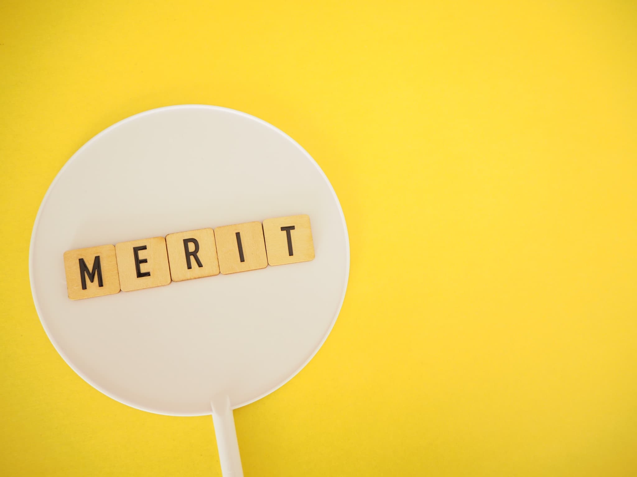 子どものうちに歯並びを矯正するメリットのイメージ